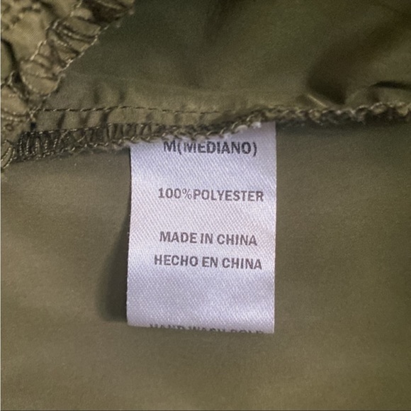 NWOT FASHION NOVA Green Aviator  Strapless Silky Cargo Jumper Romper Jumpsuit M - Picture 8 of 16